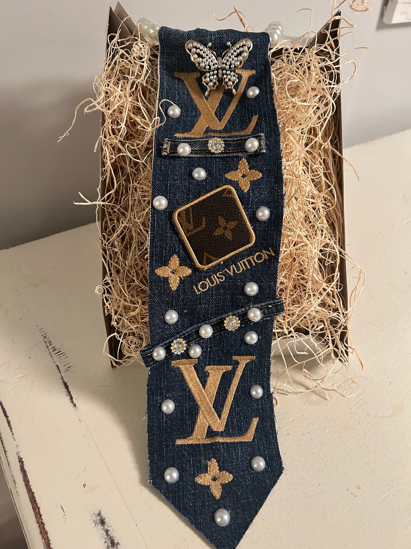 No Sew Embroidery Neckties